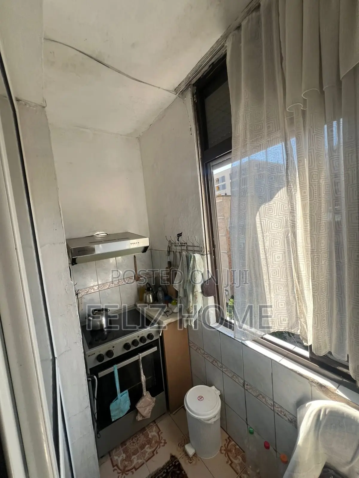 SHITET APARTAMENT 2+1 PAZARI I RI 160.000 EURO