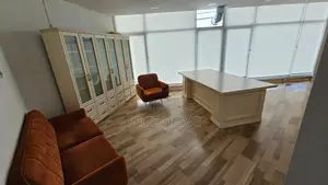 ZYRE ME QERA 260 M2 LIQENI ARTIFICIAL 300.000 LEKE