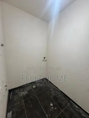 SHITET APARTAMENT 3+1+2+DEPO KOMUNA E PARISIT 375.000 EURO