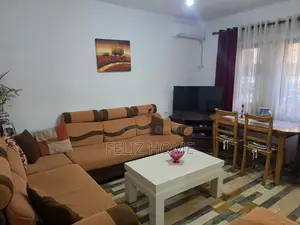 APARTAMENT ME QERA 2+1 SHKOLLA E BASHKUAR 50.000 LEKE