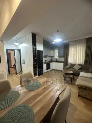 APARTAMENT ME QERA 2+1 PAZARI RI 1.000 EURO