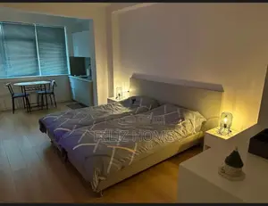 GARSONIERE ME QERA 45M2 BLLOK 700 EURO
