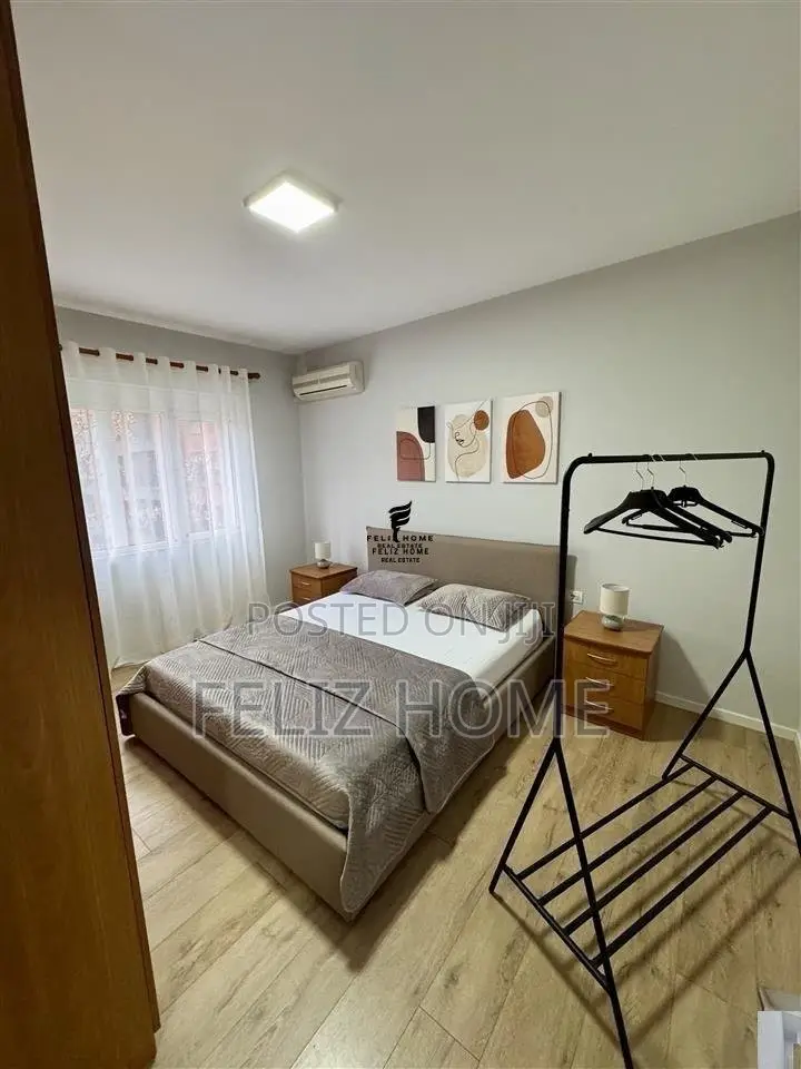 APARTAMENT ME QERA 1+1 MYSLYM SHYRI 65.000 LEKE