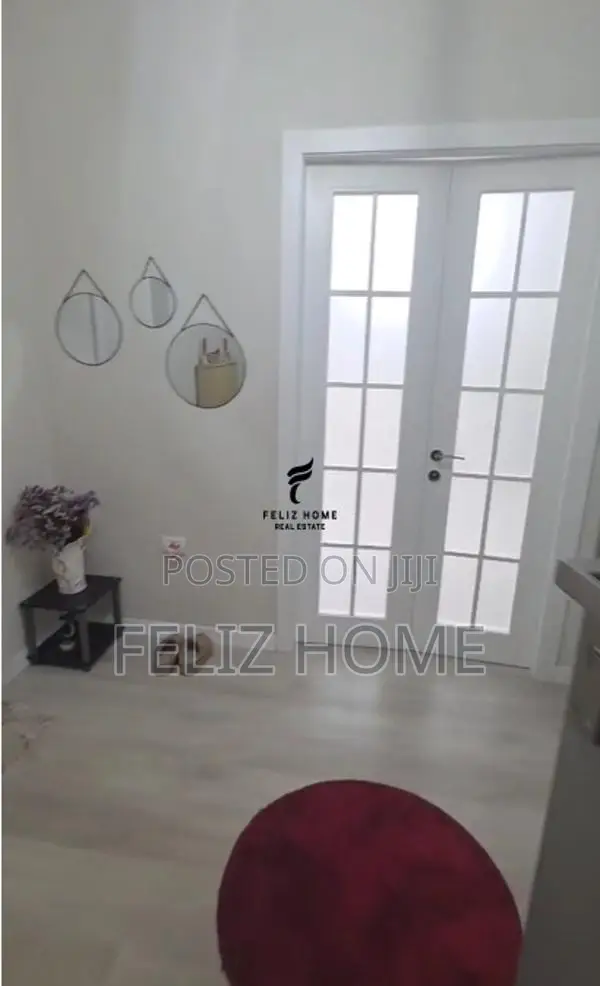 SHITET APARTAMENT 1+1 PAZARI I RI 190.000 EURO