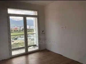 SHITET APARTAMENT 1+1 BULEVARDI I RI 132.000 EURO