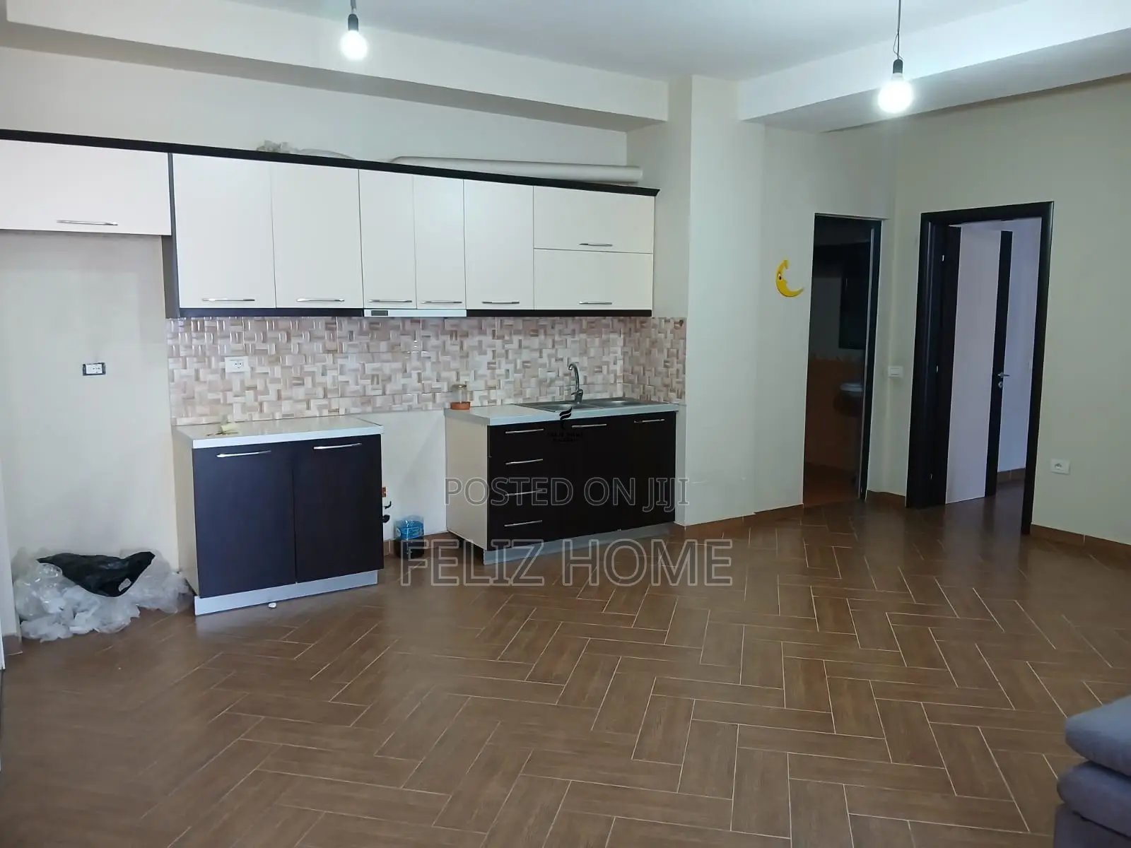 APARTAMENT ME QERA 2+1+2 ASTIR 450 EURO