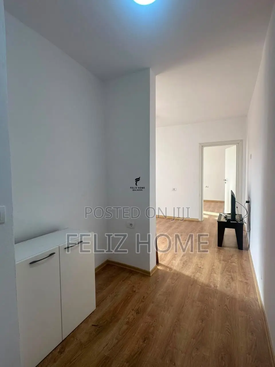 APARTAMENT ME QERA 1+1 BULEVARDI ZOGU I 1 65.000 LEKE