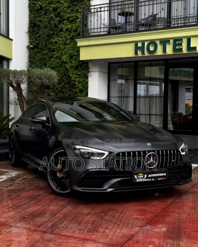 Mercedes Benz GT 53 AMG