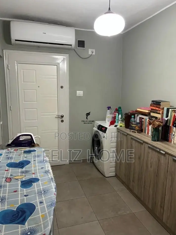 APARTAMENT ME QERA 2+1+2 RRUGA FORTUZI 55.000 LEKE