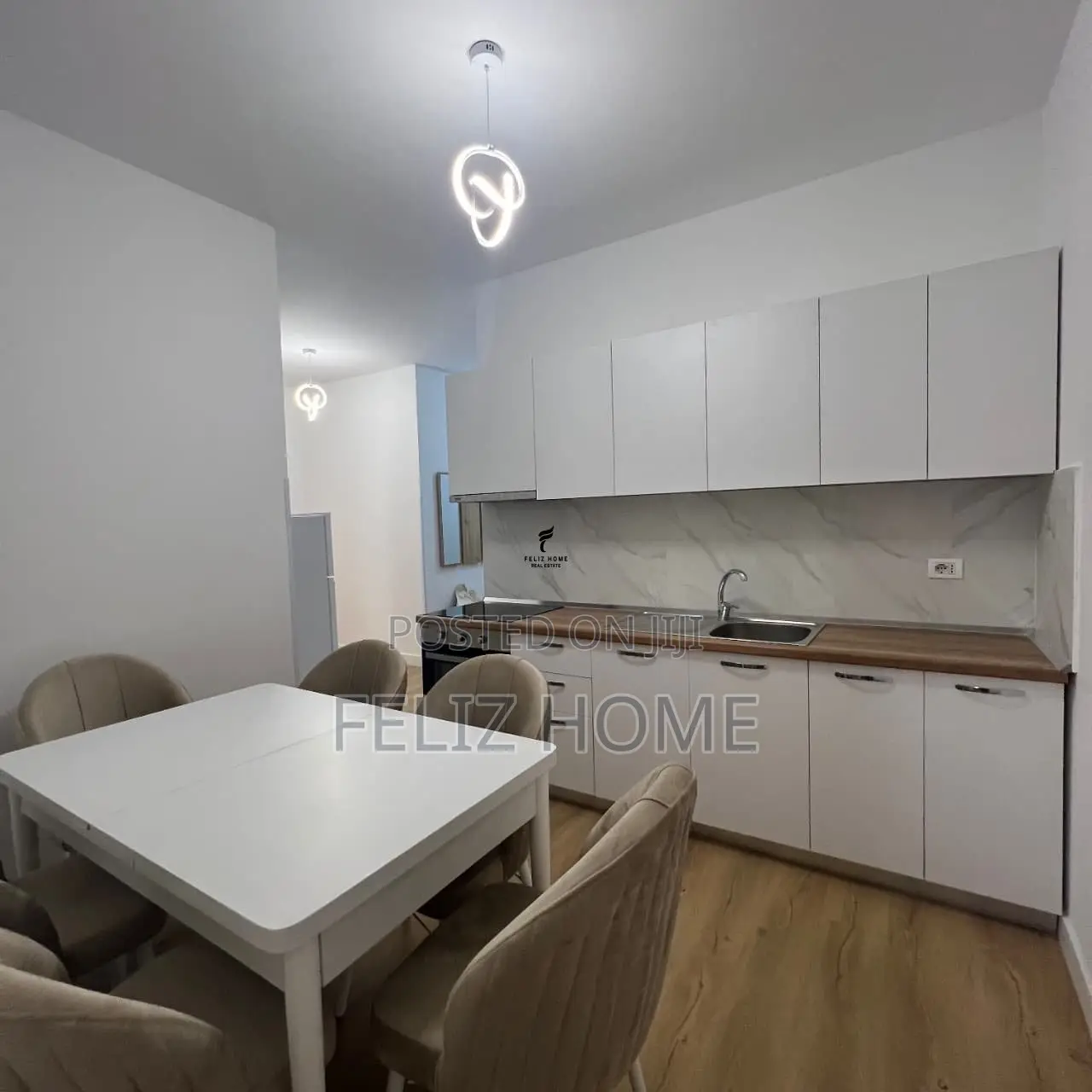 APARTAMENT ME QERA 1+1 MYSLYM SHYRI 65.000 LEKE