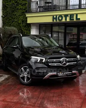 Mercedes Benz GLE 300d
