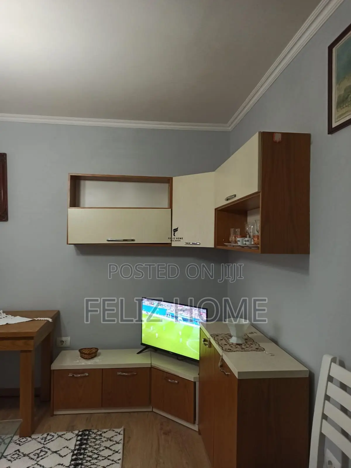APARTAMENT ME QERA 1+1 21 DHJETORI 50.000 LEKE