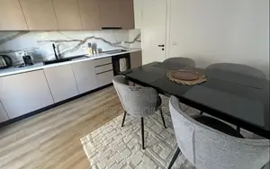 APARTAMENT ME QERA 2+1 MINE PEZA 90.000 LEKE