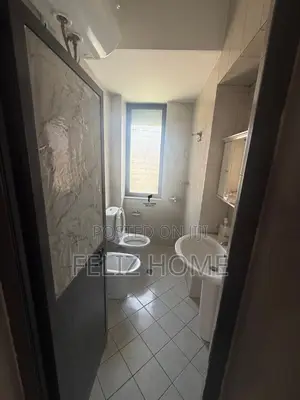 SHITET APARTAMENT 2+1 RRUGA BARDHYL 165.000 EURO