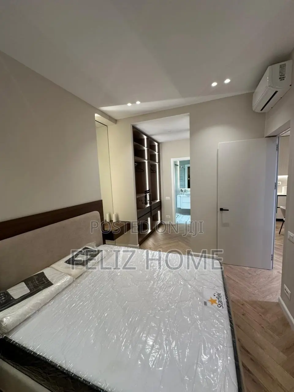 APARTAMENT ME QERA 2+1+2 RRUGA E KAVAJES 180.000 LEKE