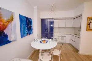 APARTAMENT ME QERA 2+1 BULEVARDI ZHAN D’ARK 90.000 LEKE