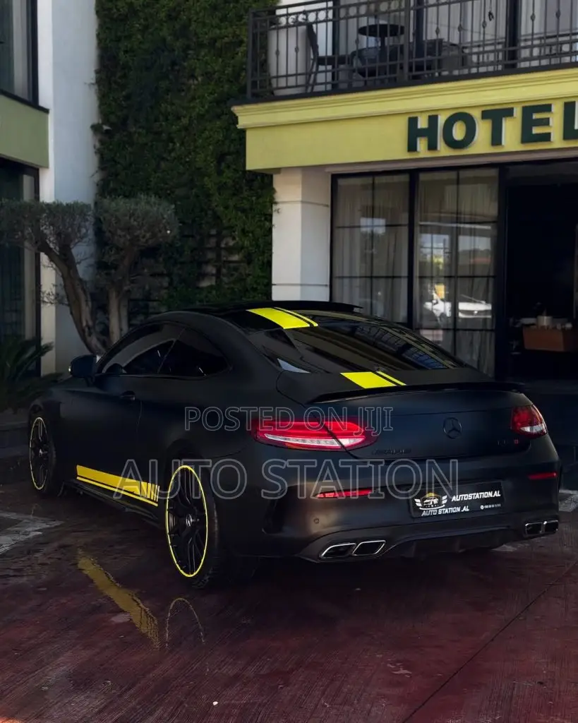 Mercedes Benz C63 AMG Coúpe