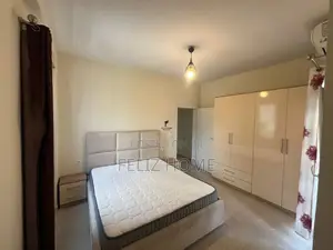 APARTAMENT ME QERA 1+1 SHKOLLA E BASHKUAR 45.000 LEKE