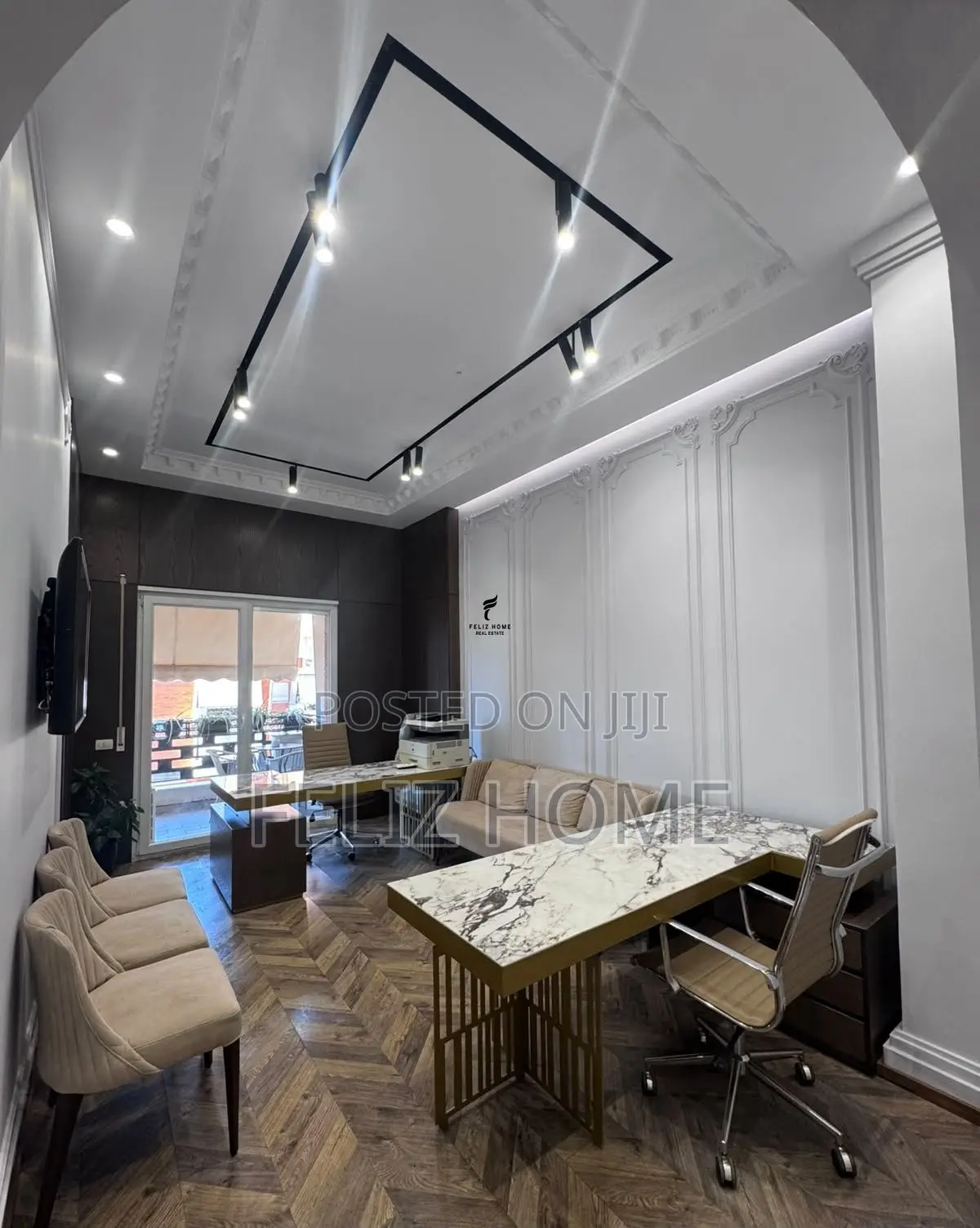ZYRE ME QERA 60 M2 RRUGA E KAVAJES 65.000 LEKE