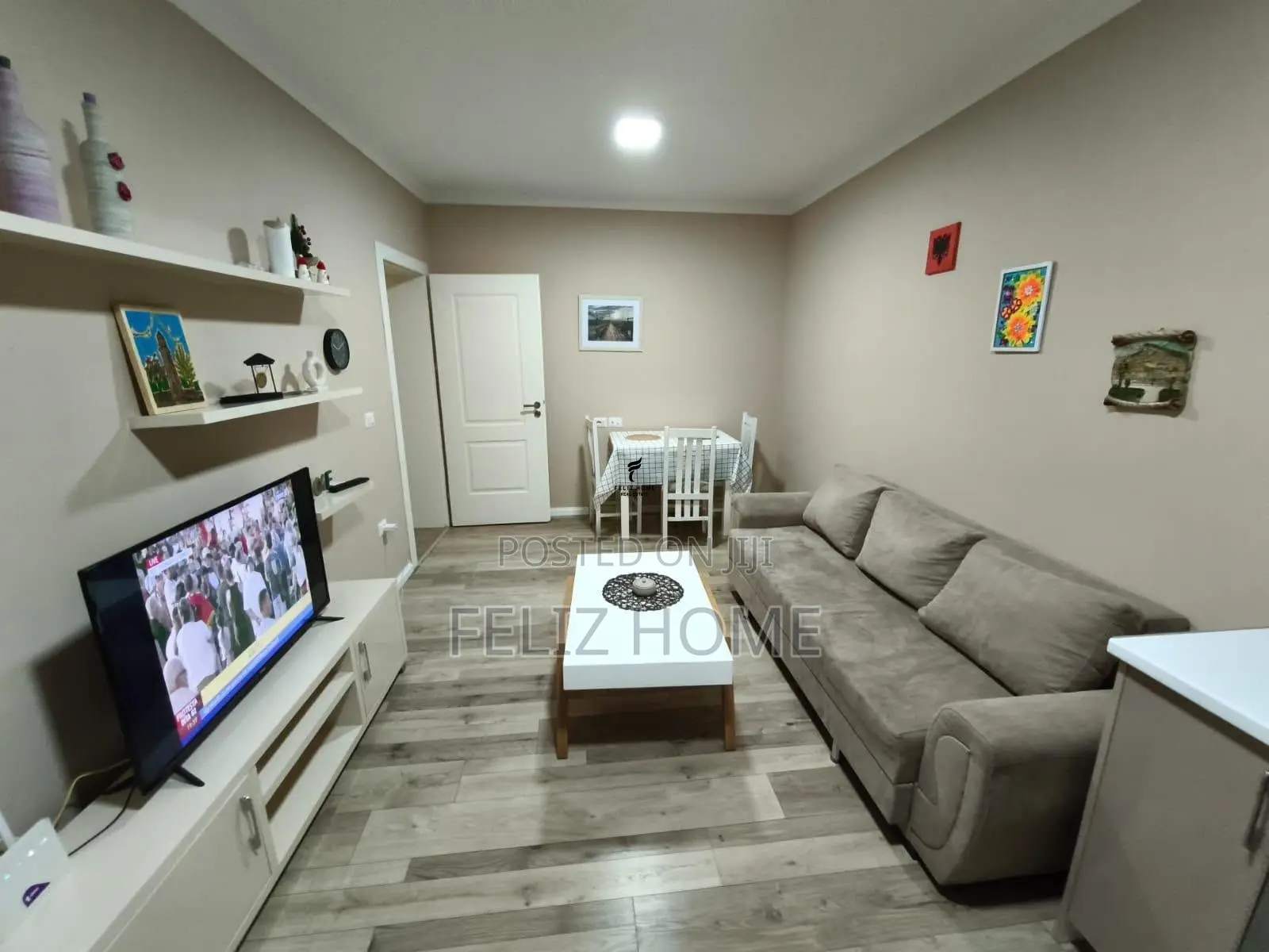 APARTAMENT ME QERA 1+1 RRUGA E DURRESIT 50.000 LEKE
