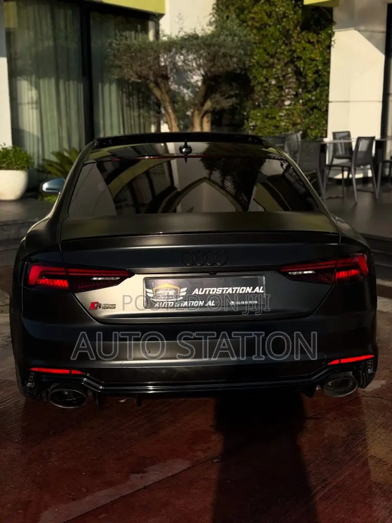 Audi RS5
