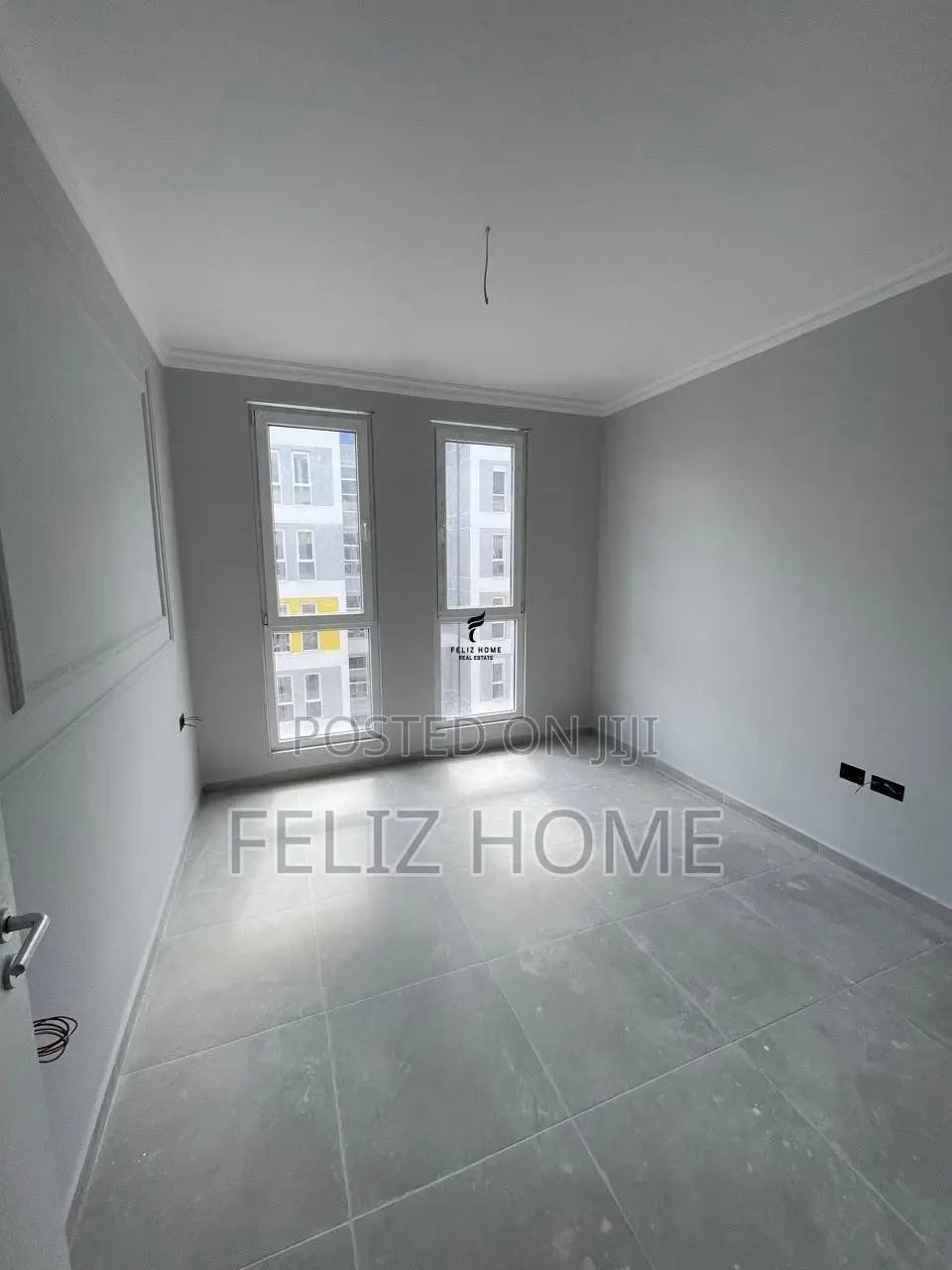 SHITET APARTMENT 1+1 UNIVERS CITY 7.500.000 LEKE