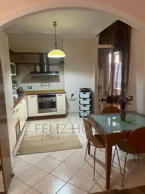 APARTAMENT ME QERA 2+1 STACIONI I TRENIT 75.000 LEKE