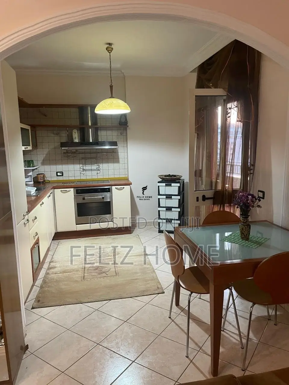 APARTAMENT ME QERA 2+1 STACIONI I TRENIT 75.000 LEKE