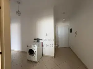 SHITET APARTAMENT 2+1 KOPSHTI BOTANIK 275.000 EURO