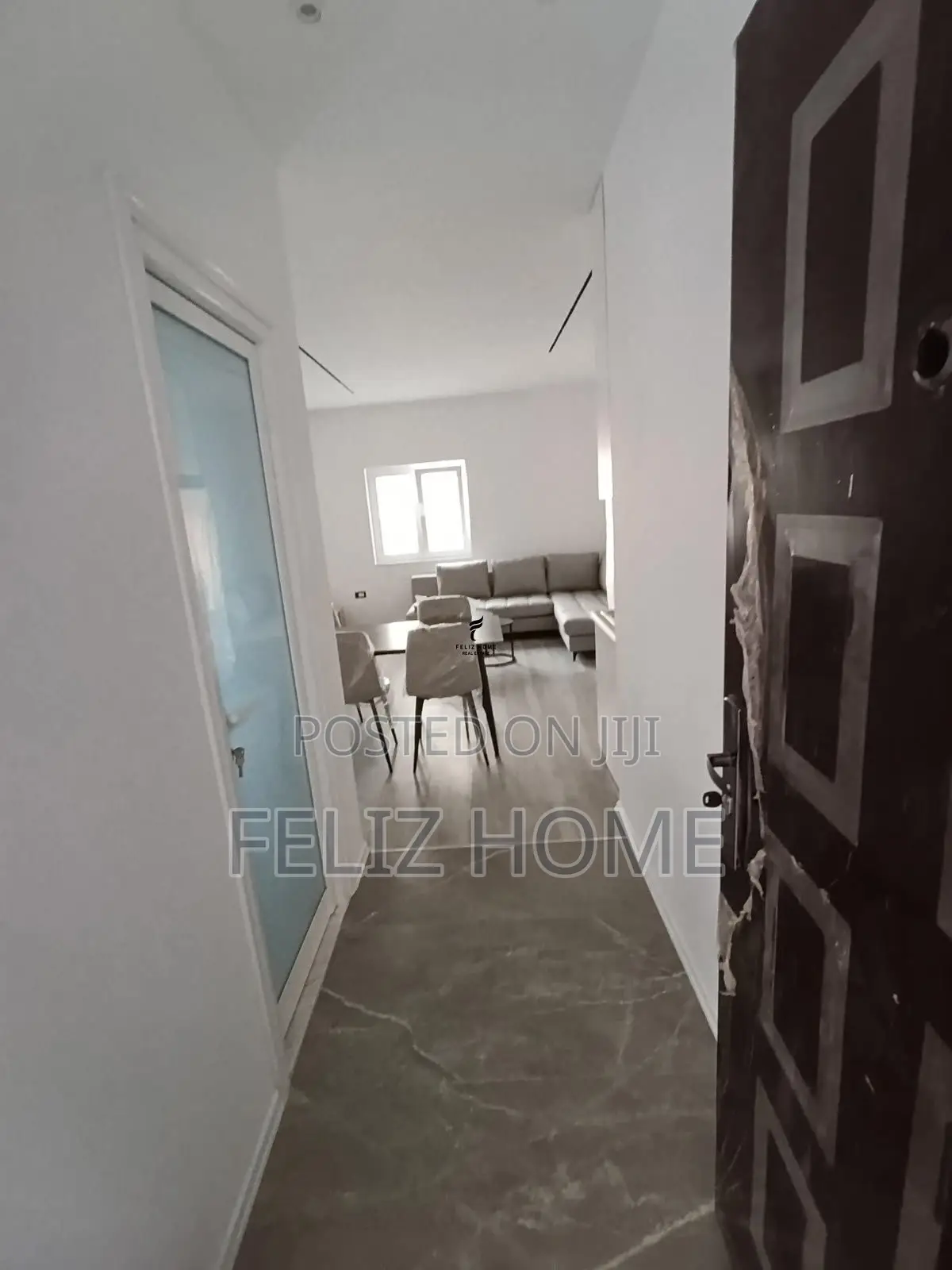 APARTAMENT ME QERA 2+1 PORCELAN 55.000 LEKE