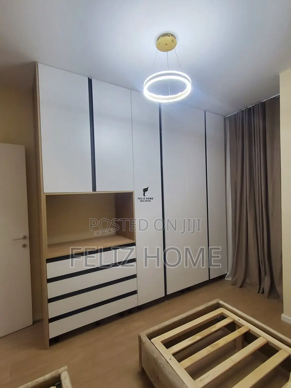 APARTAMENT ME QERA 2+1 LIQEN I THATE 1300 EURO
