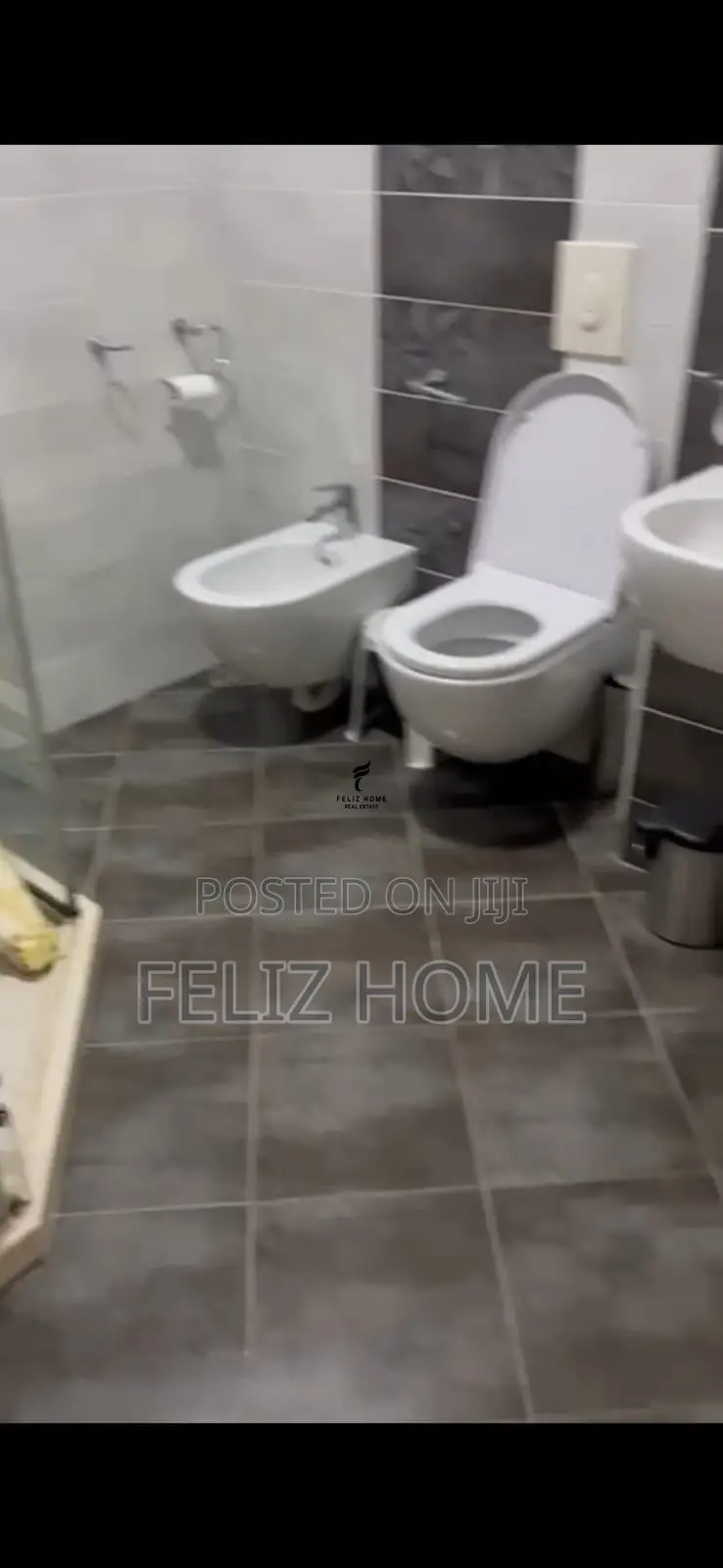 APARTAMENT ME QERA 3+1 QENDER 1.000 EURO