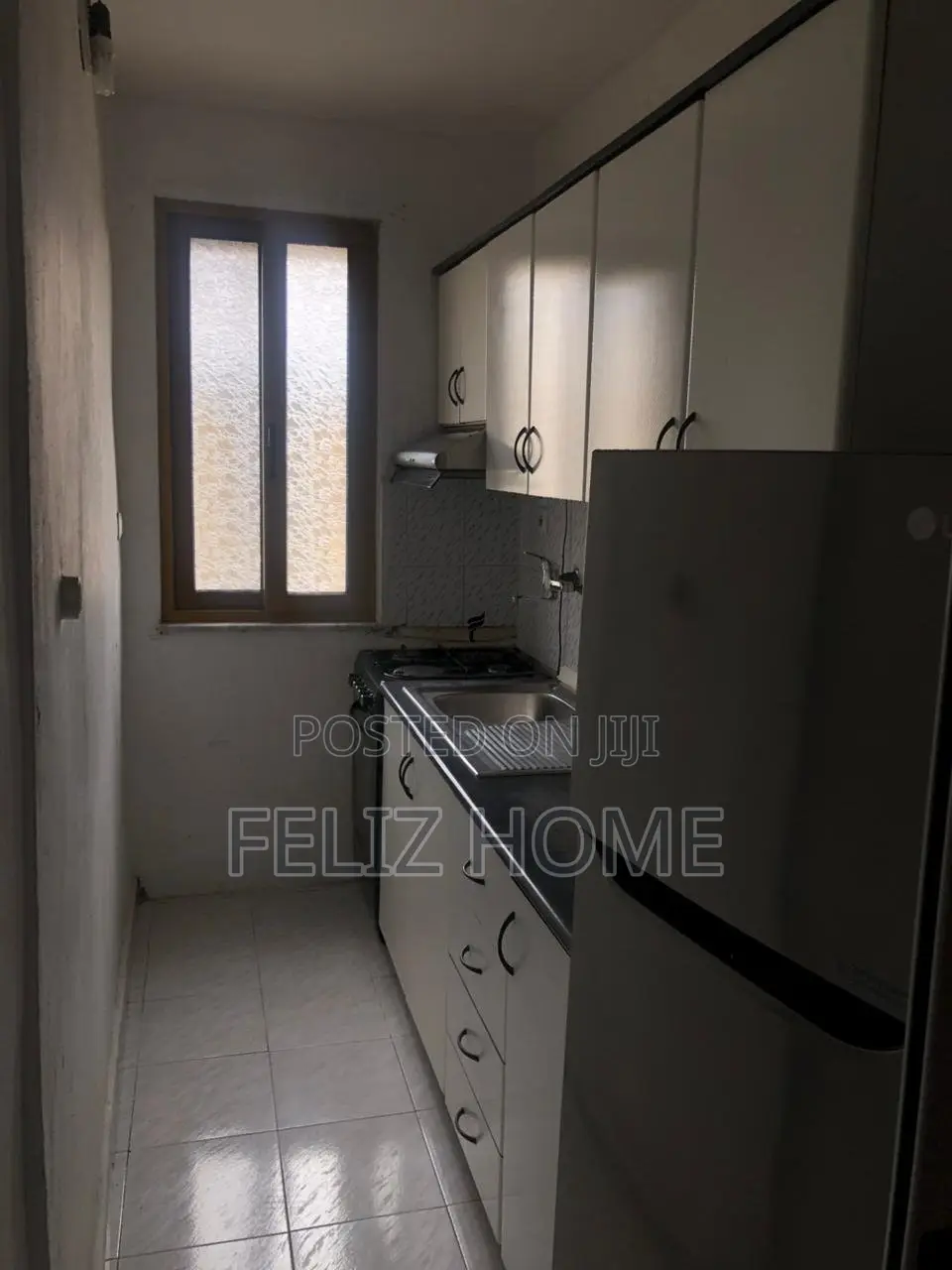 APARTAMENT ME QERA 2+1 21 DHJETORI 55.000 LEKE