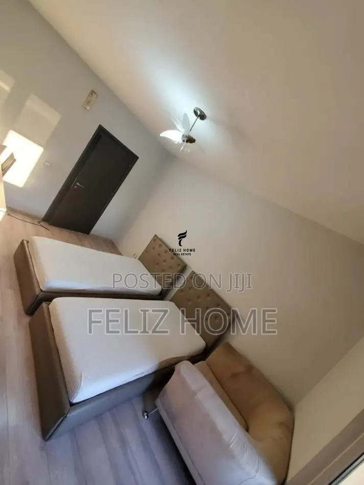 APARTAMENT ME QERA 2+1 PAZARI I RI 60.000 LEKE