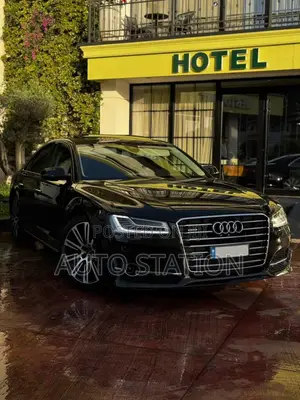 SHITET Audi A8