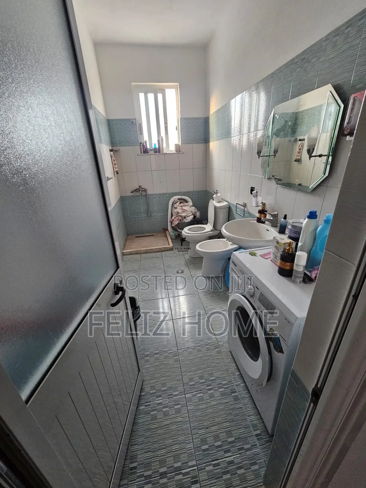 APARTAMENT ME QERA 1+1 5 MAJI 50.000 LEKE