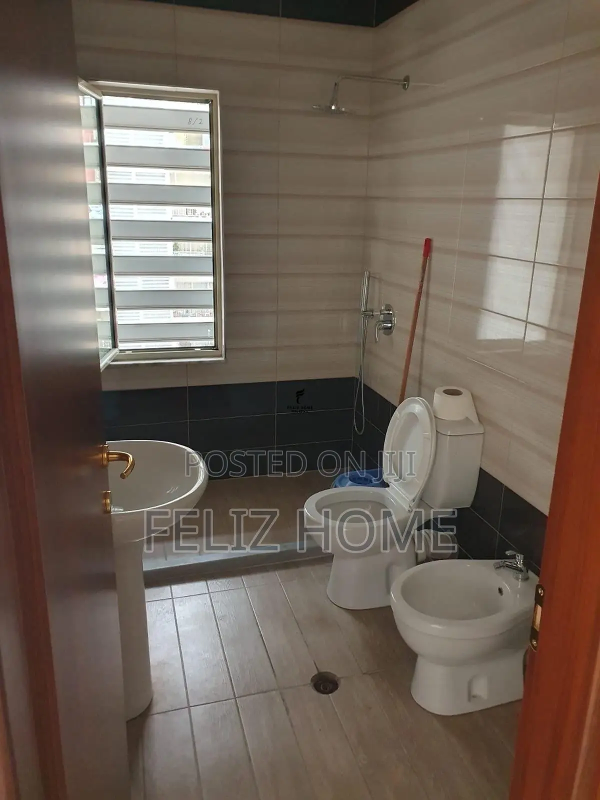 APARTAMENT ME QERA 1+1 ISH FUSHA E AVIACIONIT 45.000 LEKE