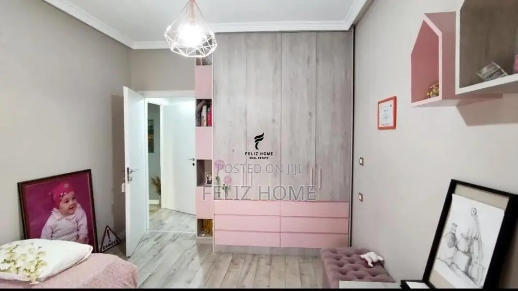 APARTAMENT ME QERA 2+1 KOPSHTI BOTANIK 60.000 LEKE