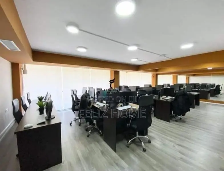 ZYRE ME QERA 200M2 BLLOK 3.500 EURO