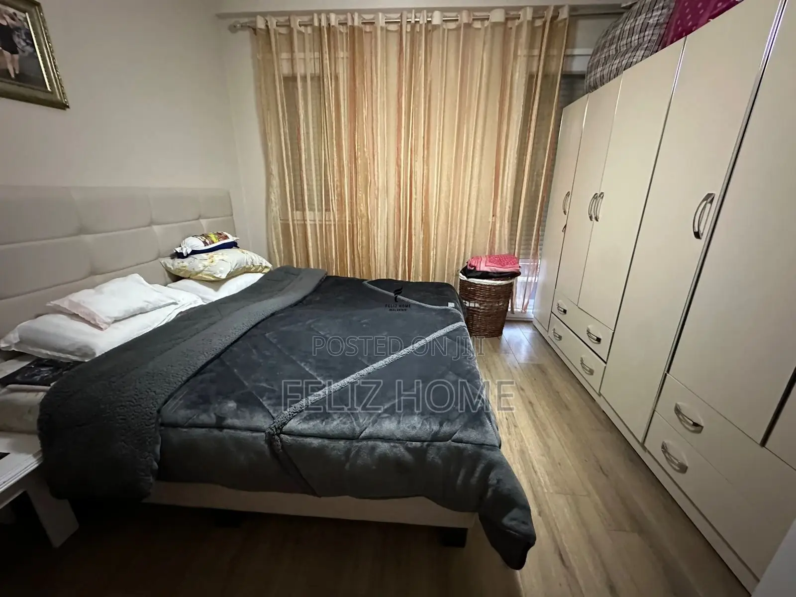 SHITET APARTAMENT 2+1 PAZARI I RI 320.000 EURO