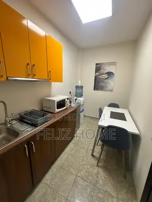 ZYRE ME QERA 140 M2 BLLOK 250.000 LEKE