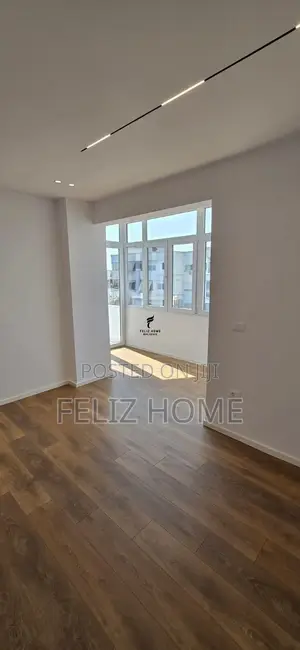 SHITET APARTAMENT 1+1 21 DHJETORI 165.000 EURO