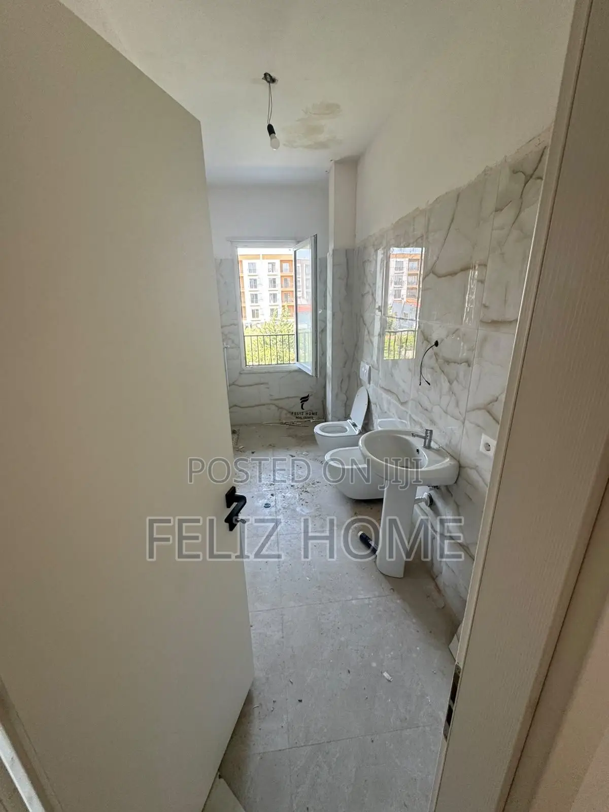 SHITET APARTAMENT 2+1+2 INSTITUT 107.000 EURO