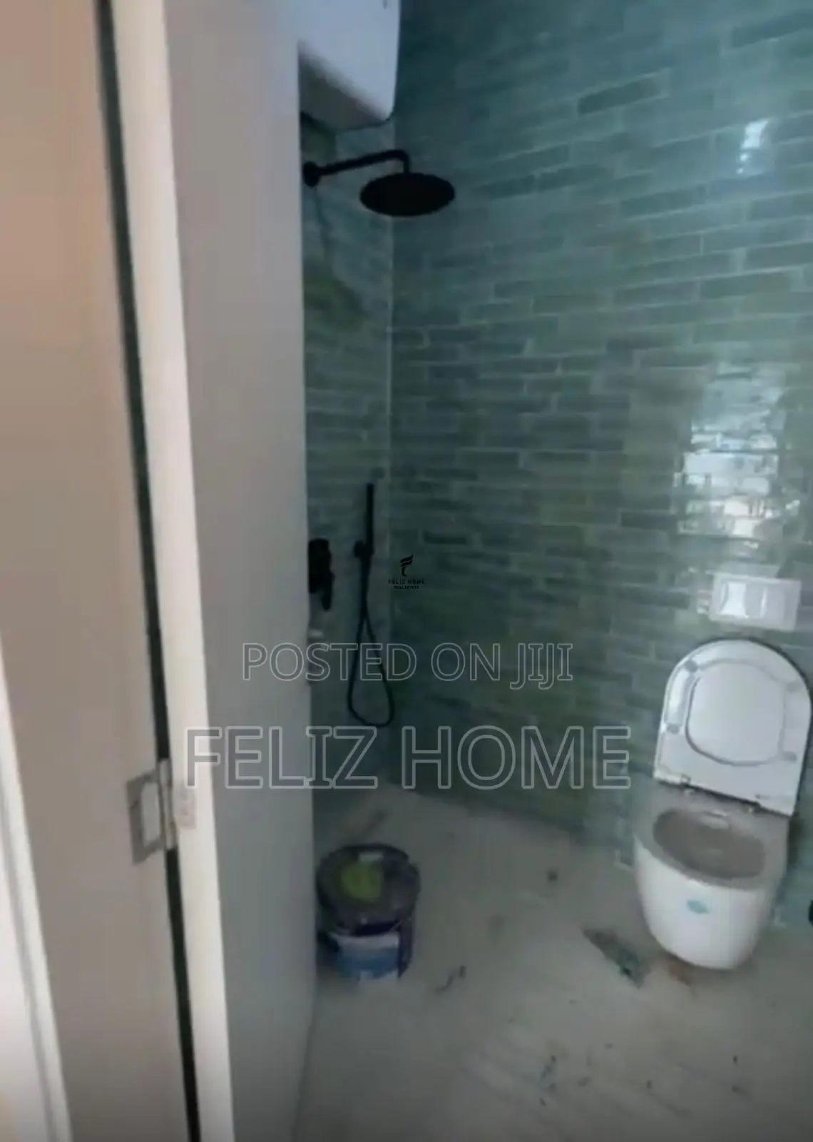 ZYRE ME QERA 125 M2 RRUGA E DIBRES 800 EURO