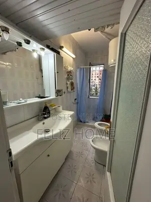 APARTAMENT ME QERA 2+1 BULEVARDI ZOGU I PARE 55.000 LEKE