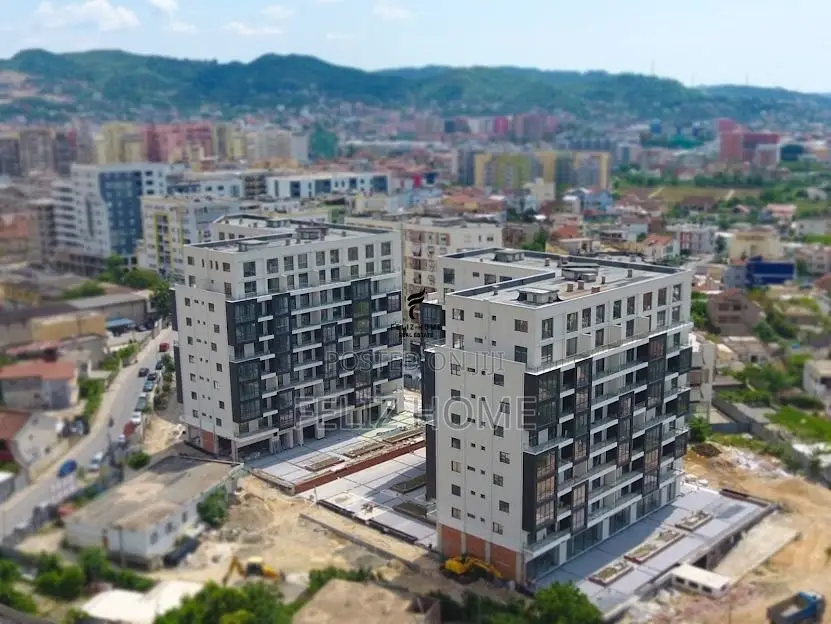 SHITET APARTAMENT 2+1 RRUGA NDRE MJEDA 240.000 EURO