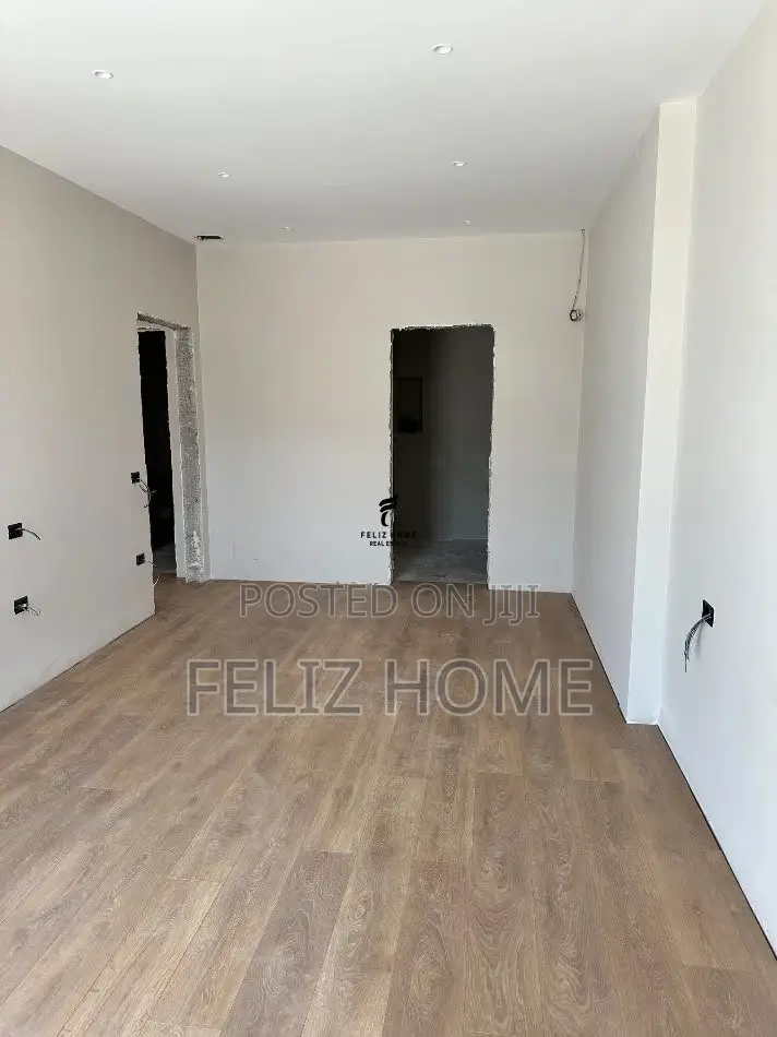ZYRE ME QERA 120M2 KOMUNA E PARISIT 1.850 EURO