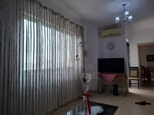 APARTAMENT ME QERA 2+1 MINE PEZA 70.000 LEKE