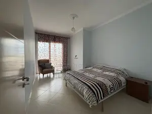 SHITET APARTAMENT 2+1 KOPSHTI BOTANIK 275.000 EURO