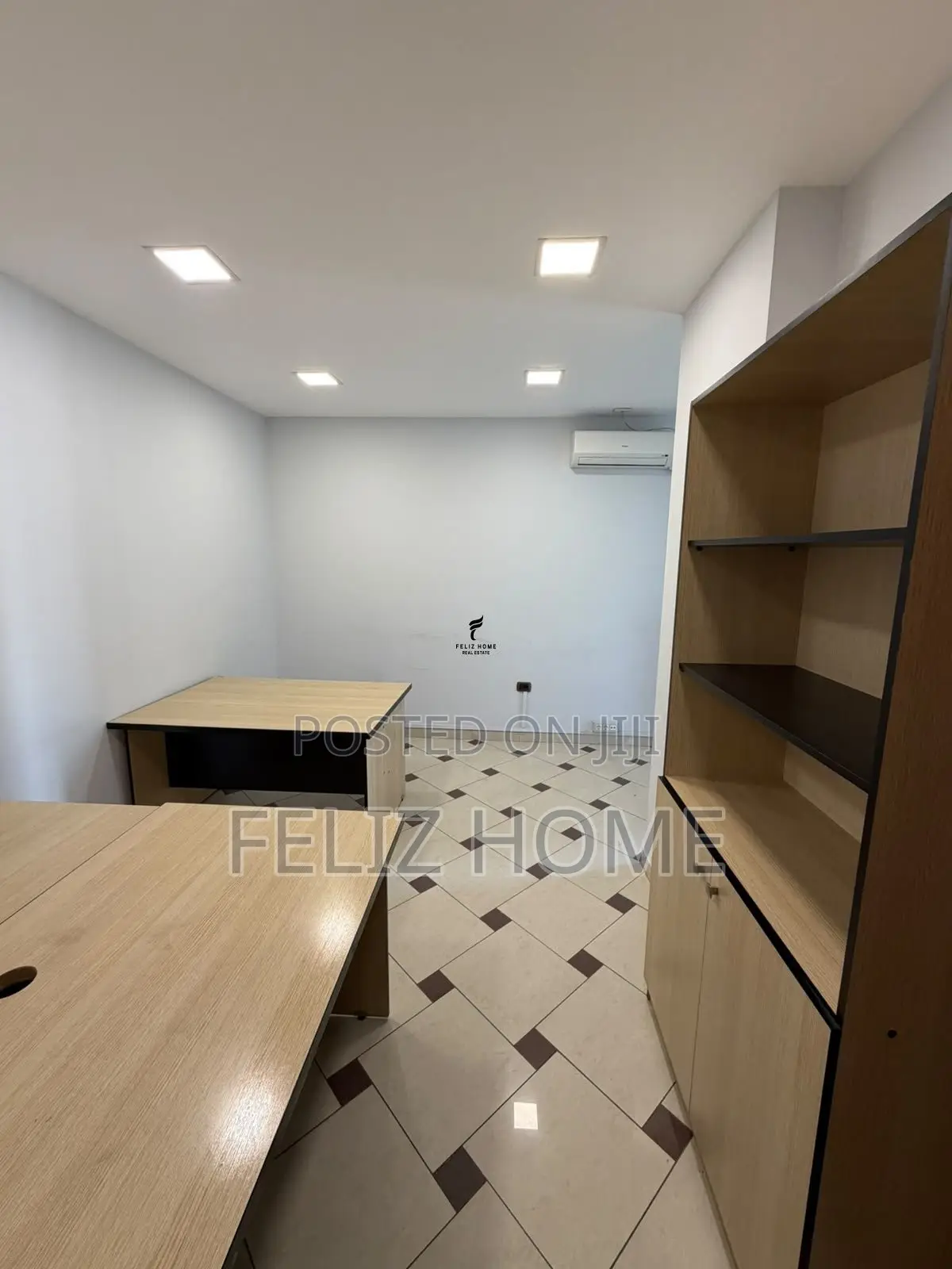 ZYRE ME QERA 130 M2 BLLOK 100.000 LEKE